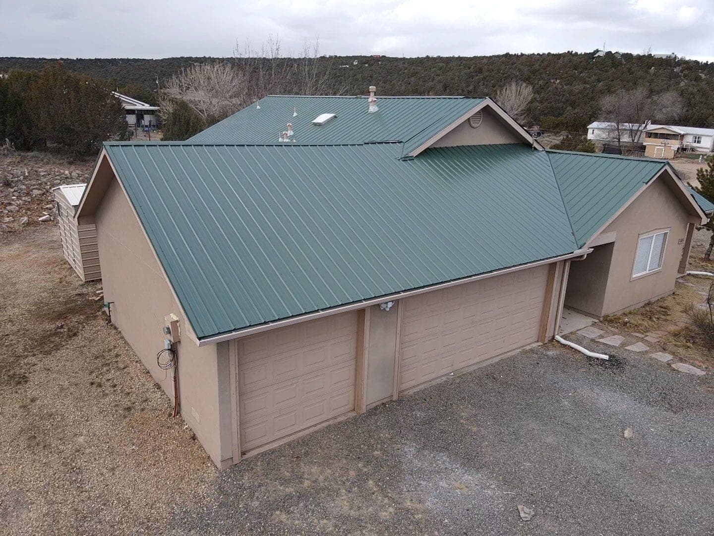 Finished metal roof by Paramount Roofing